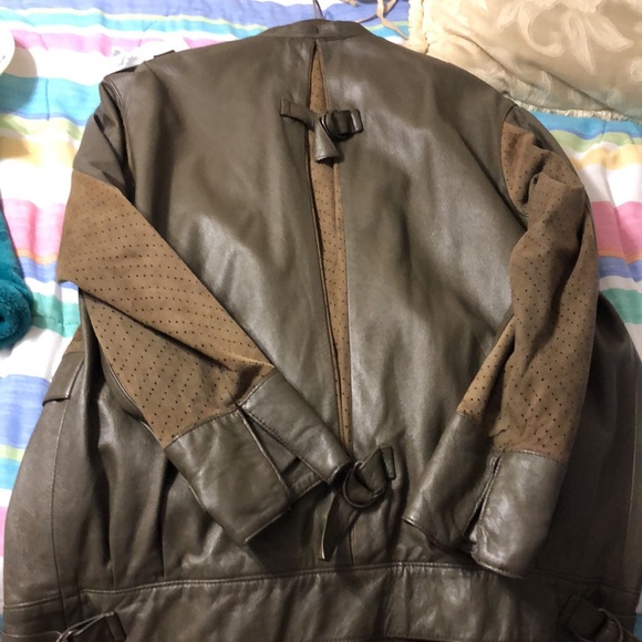 Olive green, leather, and suede jacket From Turkey Size 38 (8) - Picture 4 of 6